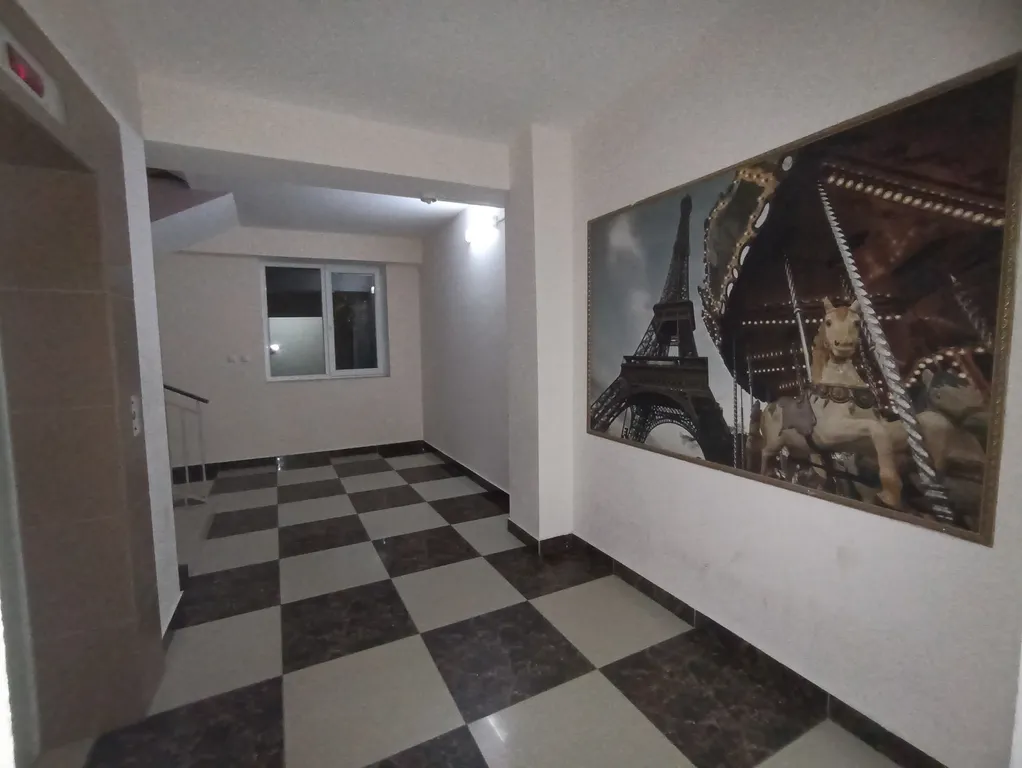 Просторная, светлая квартира в центре