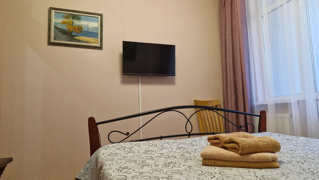 Просторная 2-х комнатная квартира в центре Алушты