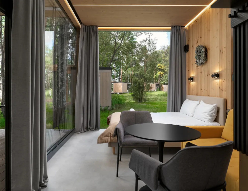 2-местный Дом Зазеркалье