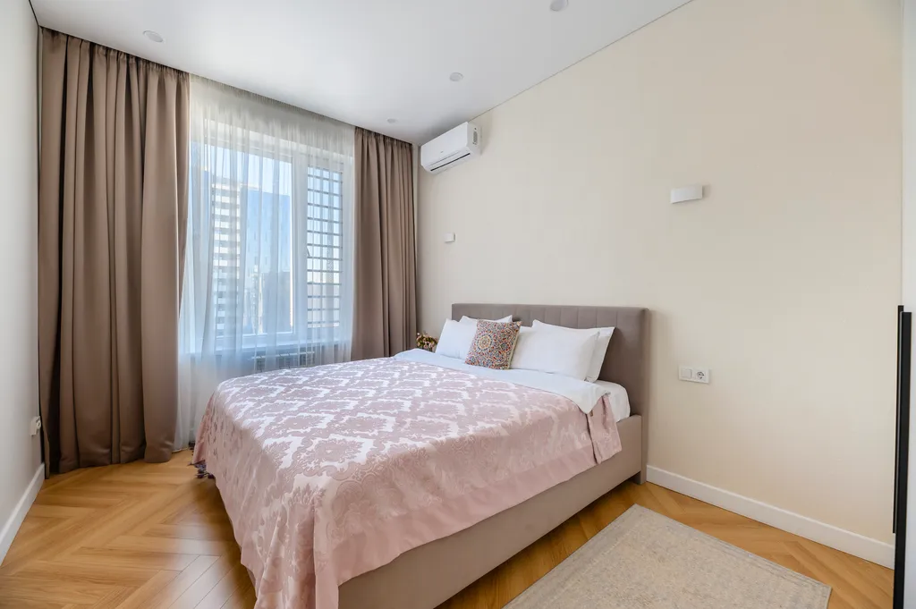 R house Mega Атакент