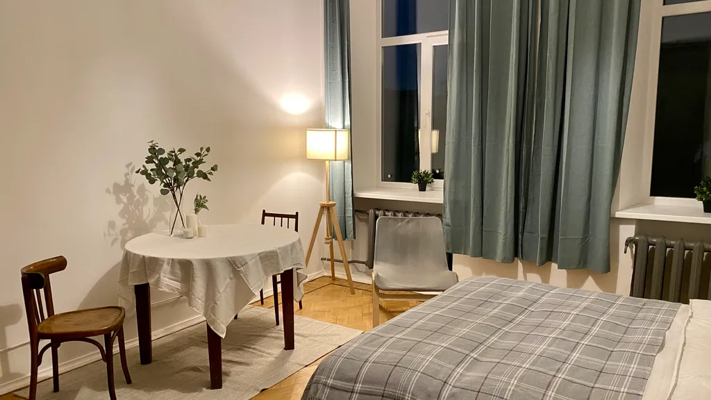 Квартира Большая комната с высокими потолками на Цветном — Москва