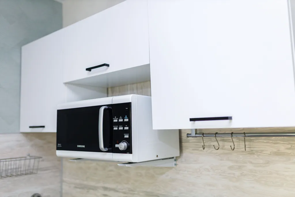 Студия у городской администрации | Квартирный вопрос