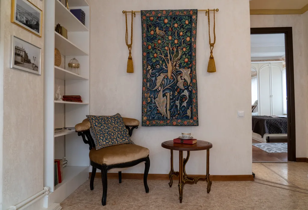 Апартаменты напротив Кремля