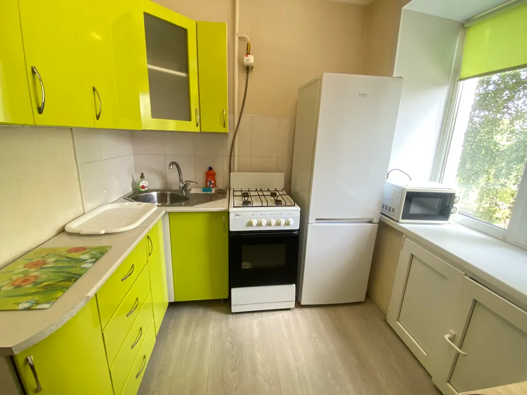 Уютная, светлая двухкомнатная квартира на третьем этаже