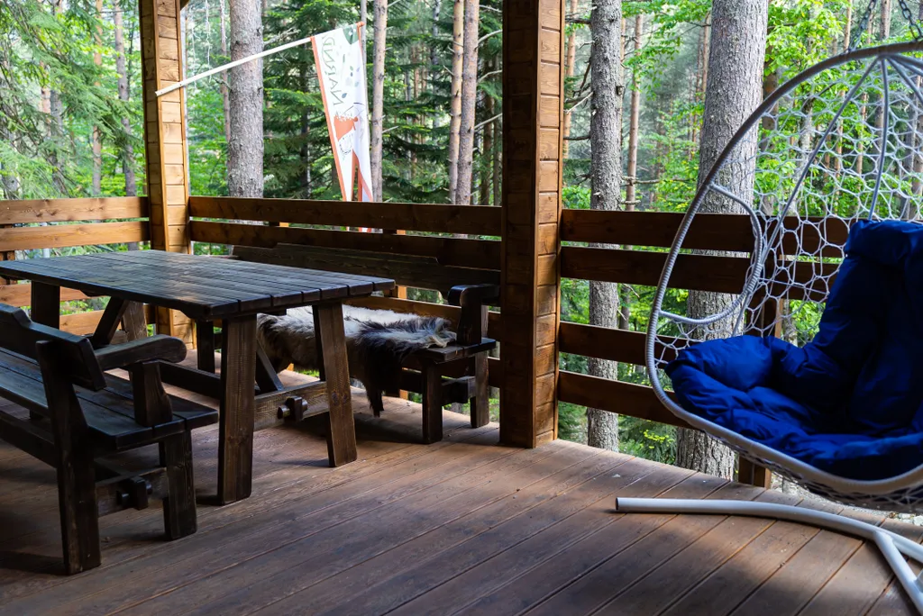 Шале в лесу с видом на горы (до 6-ти человек)