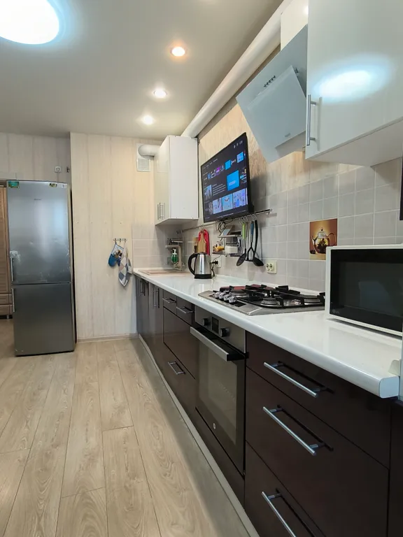 Уютная евротрешка в центре у СК Арена