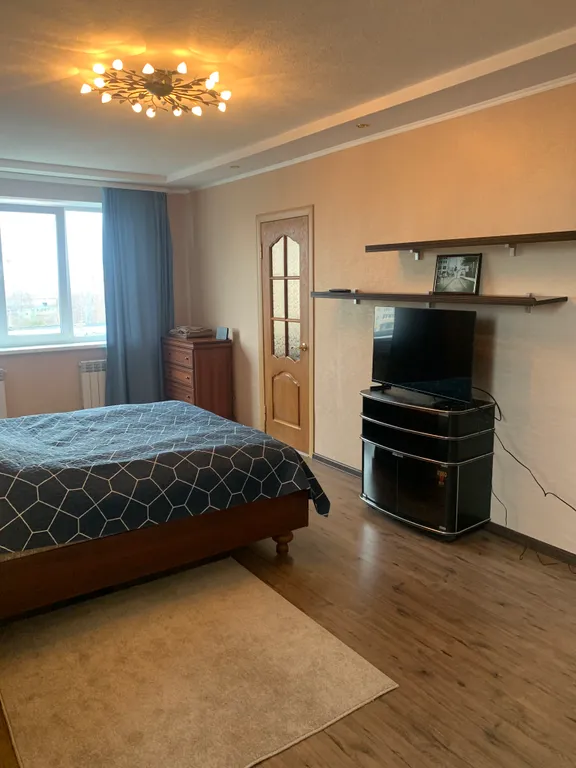 Уютная квартира с видом на площадь Победы