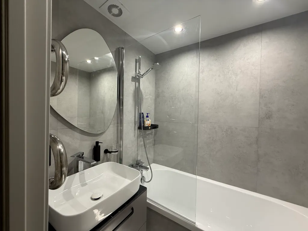 Квартира Шикарная 3-комнатная квартира в центре города — Калининград