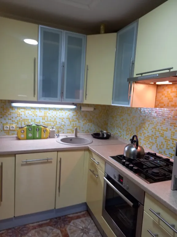 Квартира Квартира Трехкомнатный апартамент Бетховенштрассе — Калининград