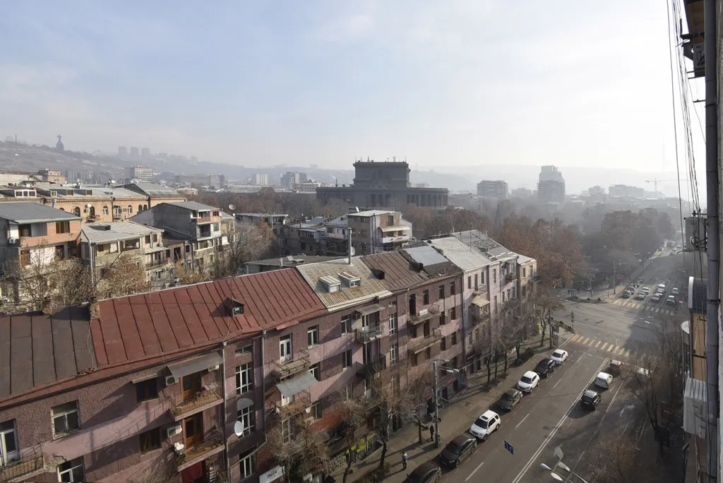 4-комнатная Квартира