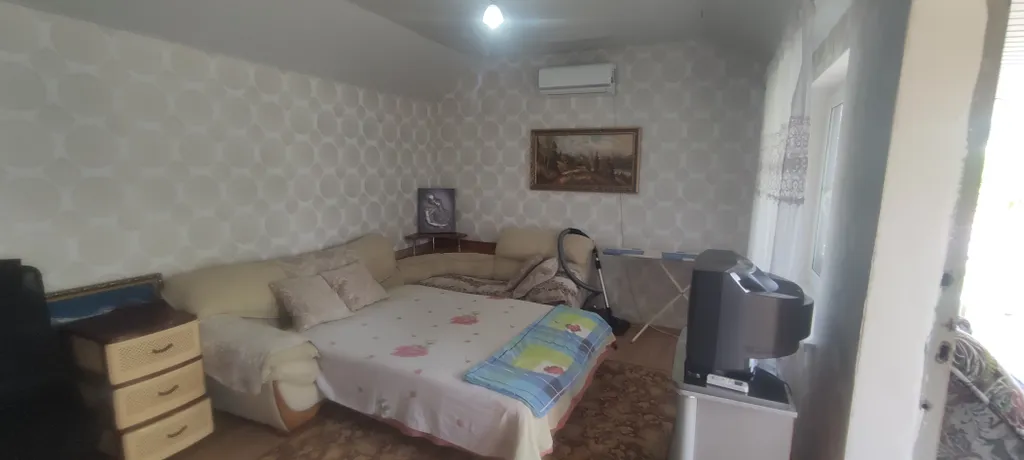 Уютная дача с видом на речку и фруктовый сад