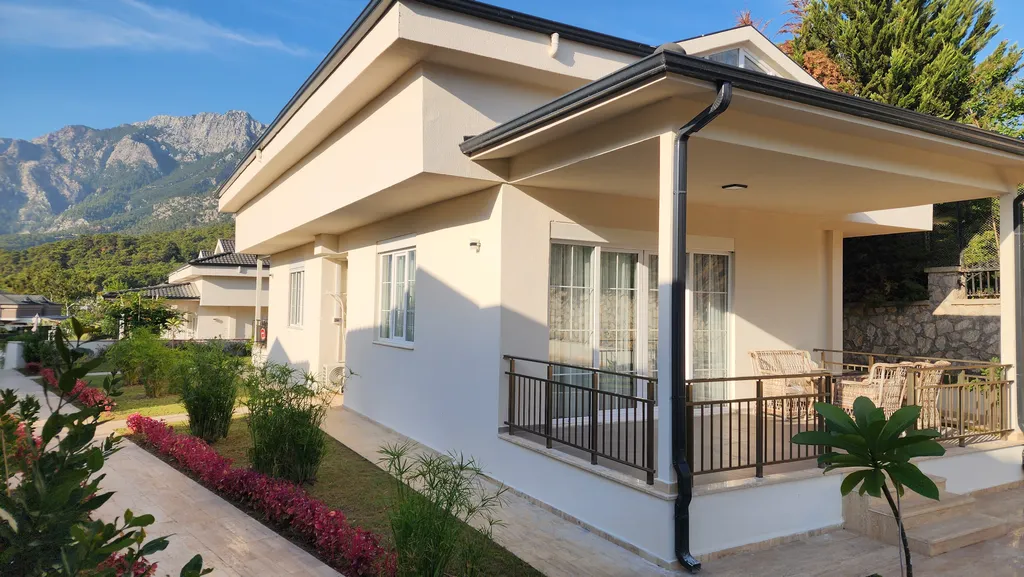 Новая уютная вилла