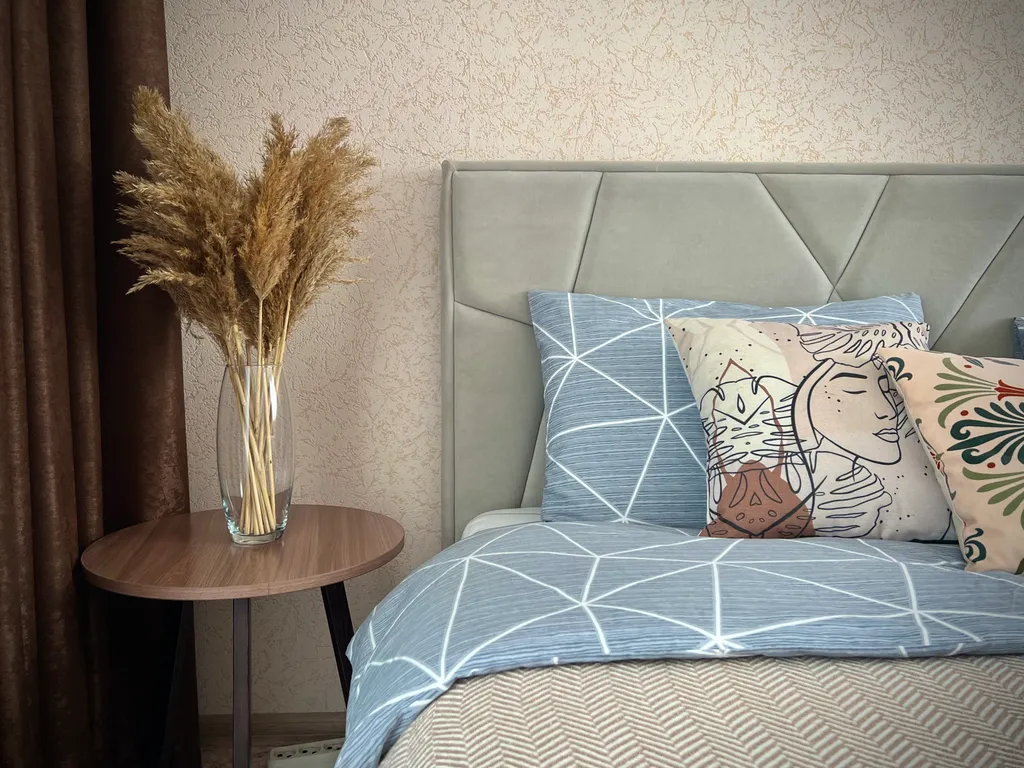 Видовая двухкомнатная квартира в тихом местечке