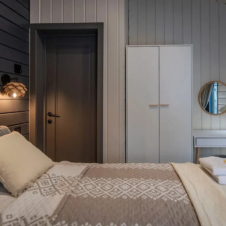 Коттедж Барнхаус на озере с видом на лес — Мичуринское