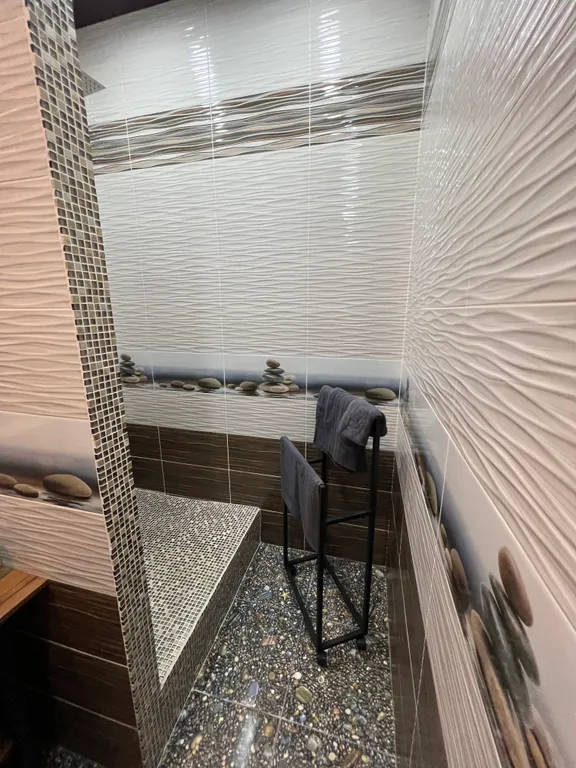 Новая квартира в центре города с видом на горы