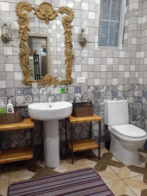 Дом под соснами