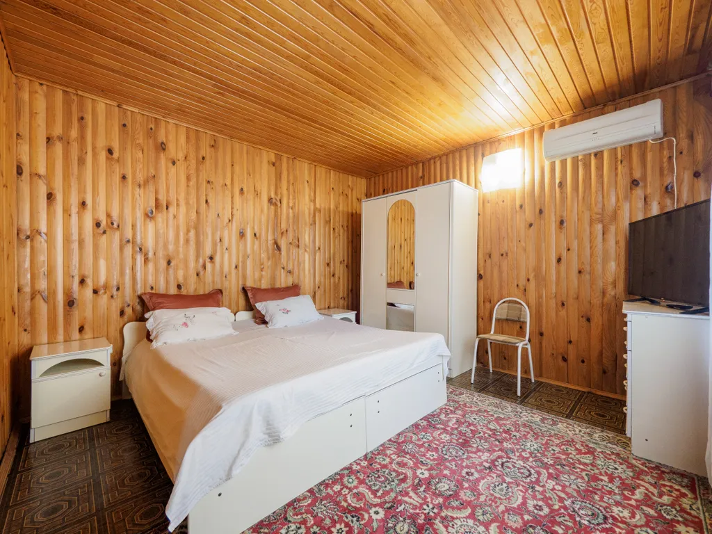 4-комнатный Дом