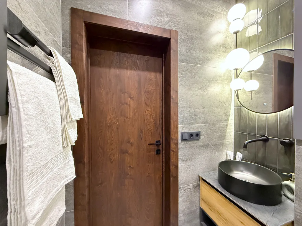 Эксклюзивный дизайнерский ремонт с элементами ручной работы