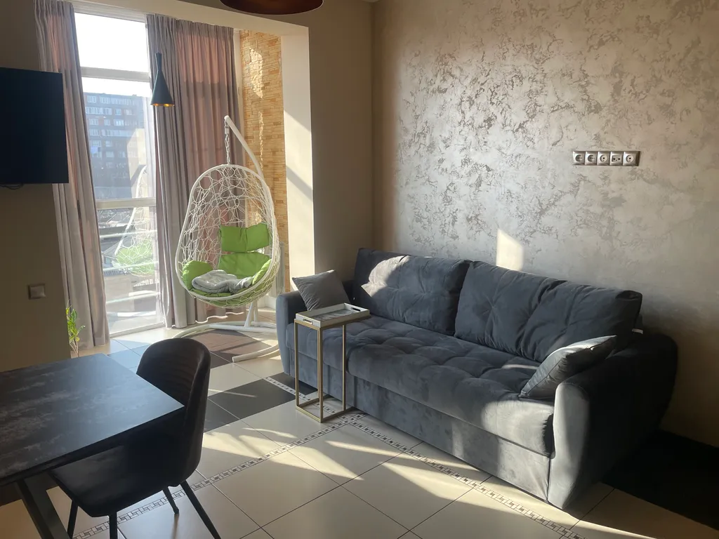 Квартира в центре, на набережной, с панорамными окнами