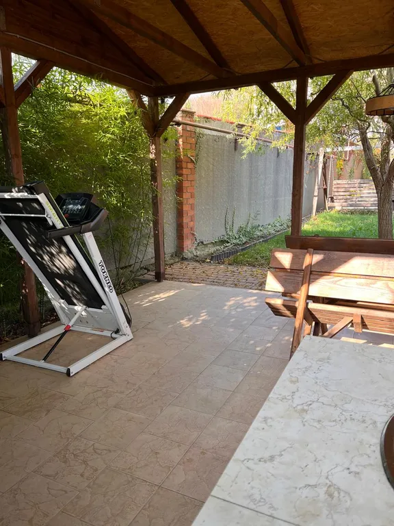 Дом на побережье села Лермонтово