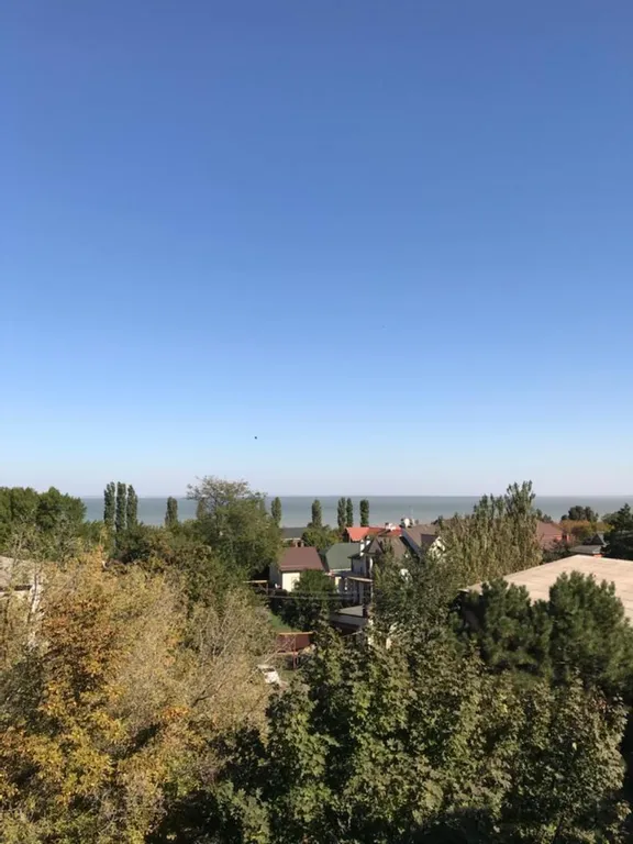 Двухуровневая квартира с видом на море