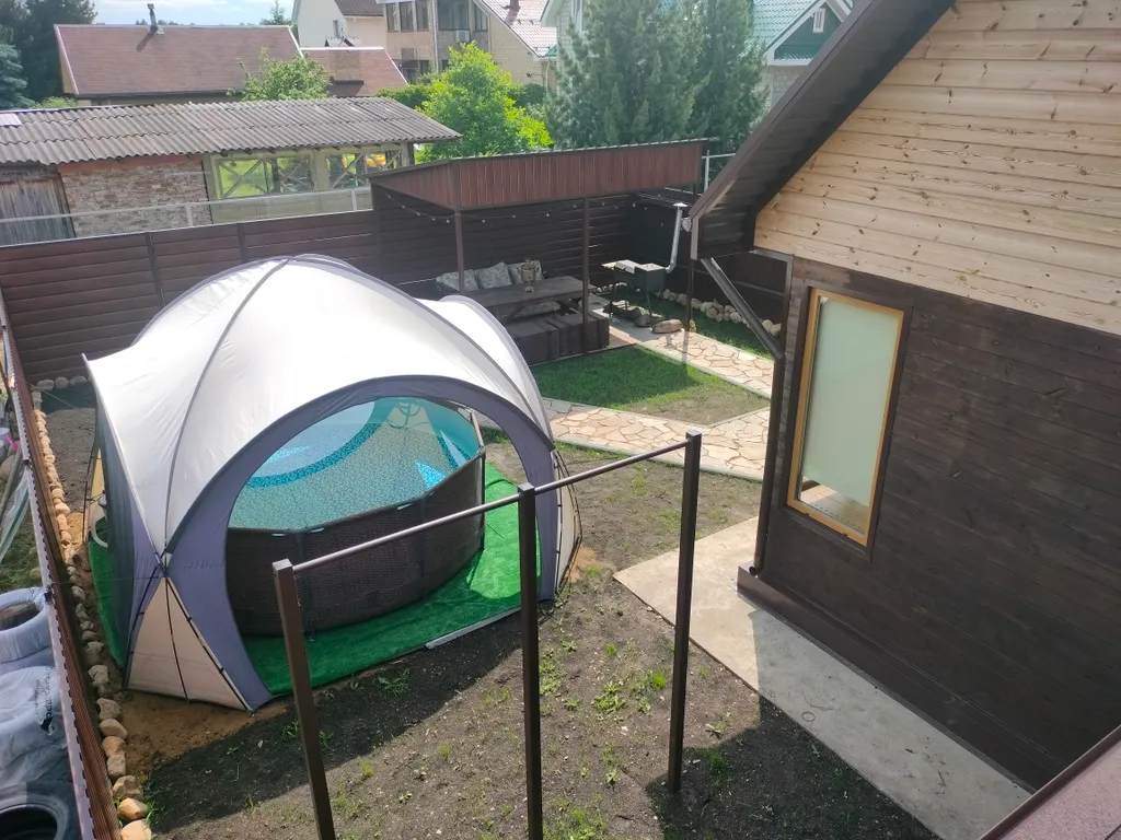 Дом для гостей в курортной зоне с мангальной зоной и парковкой