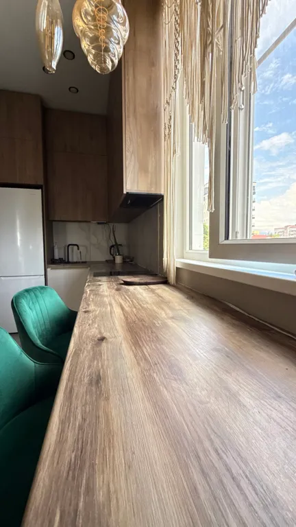 Уютная бохо квартира с дизайнерским ремонтом в центре