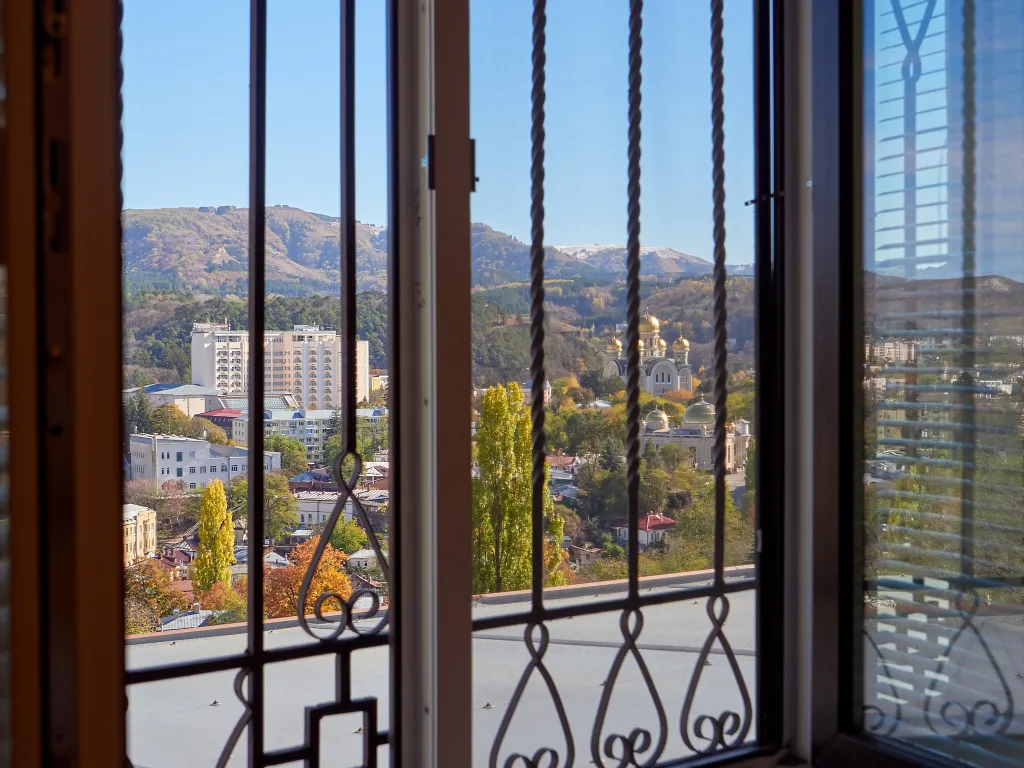 4-комнатный Дом