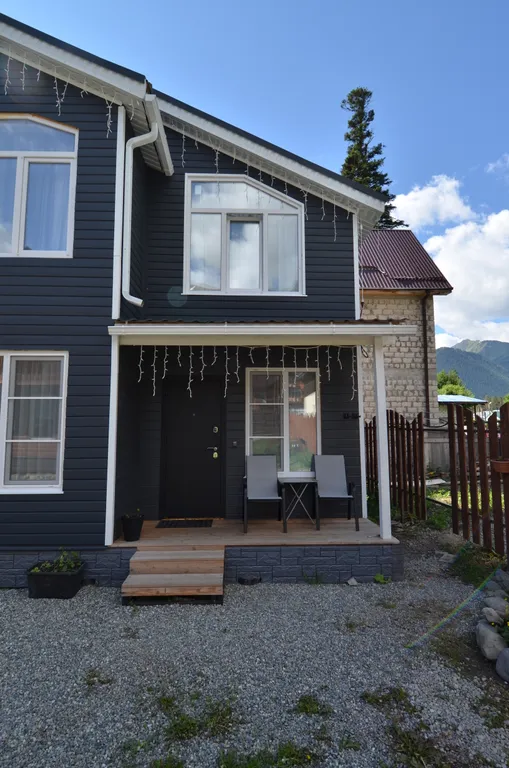 Коттедж Четырехместная половина дома Зима — Архыз