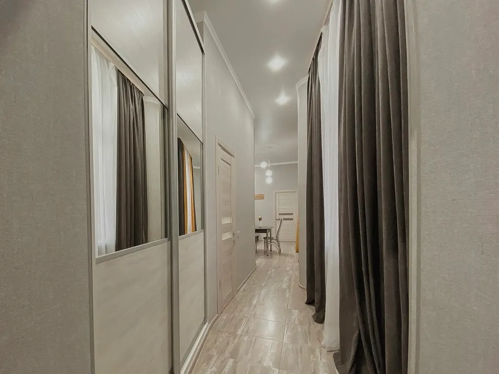 Квартира в центре с хорошим ремонтом