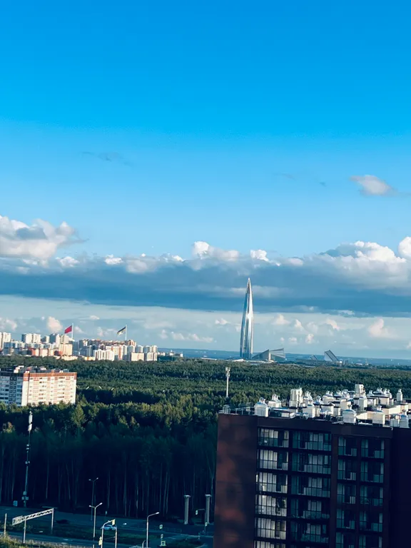 Новая чистая с шикарным видом на Лахту