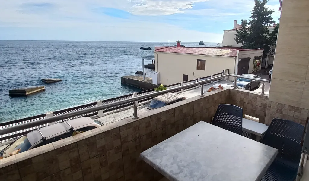 Двухкомнатный номер Морская душа в 10м от моря