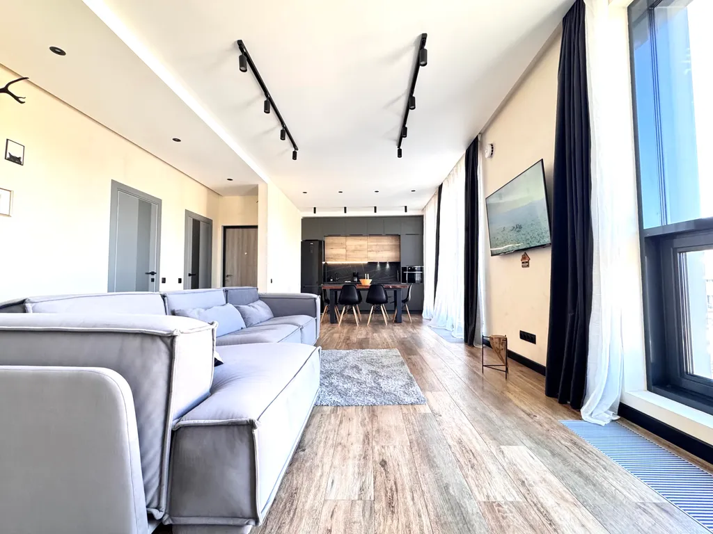 "Охта Адвент" 82м. Люкс у курорта