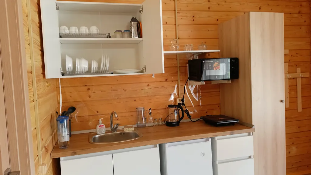 Дачка на поляне