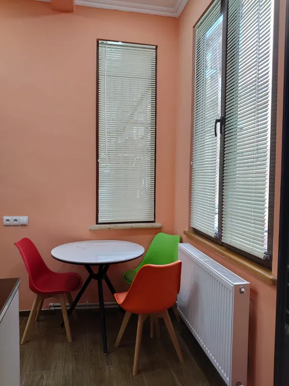 Дизайн Студио у метро