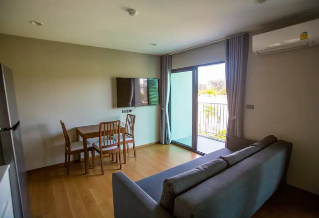 Современная стильная квартира