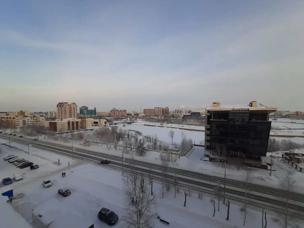 Большая квартира c красивым видом на город