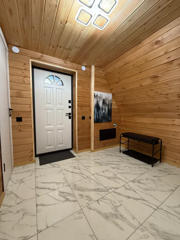 Коттедж 3-комнатный Дом — Деревянное