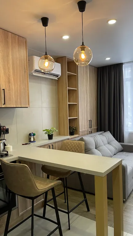 Шикарный вид на озеро и горы