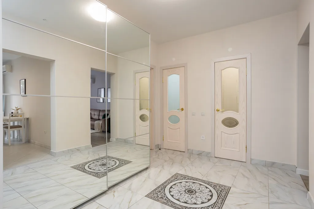 Апартамент LikeHome Карамель c видом на стадион и парк