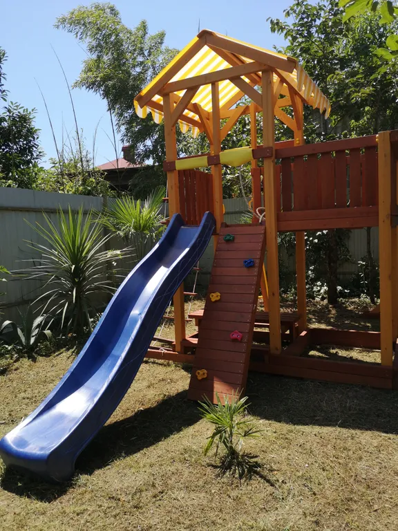 Коттедж 1-комнатный Дом — Гагра