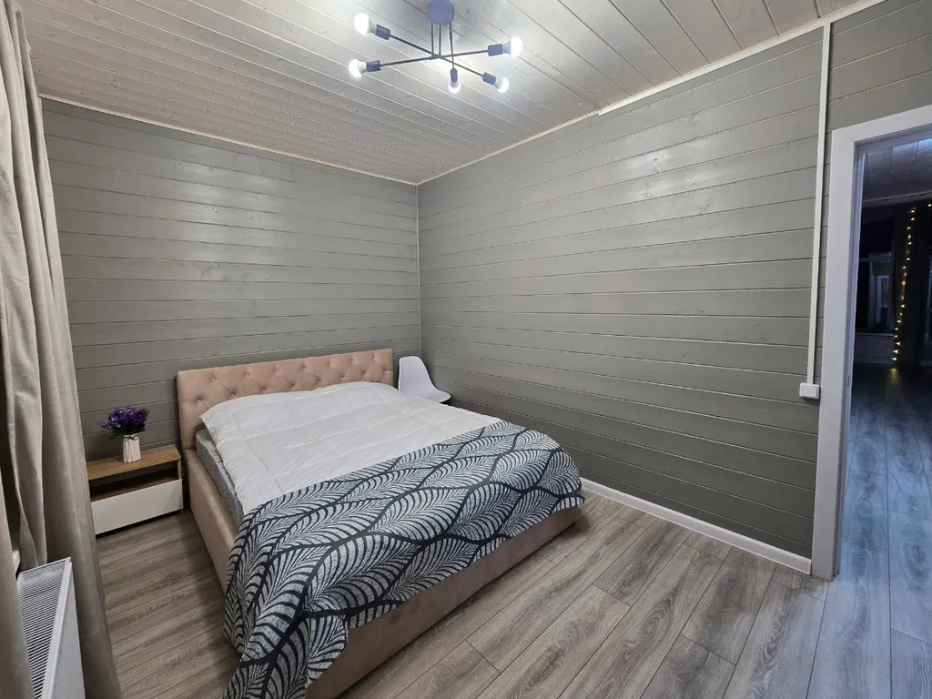 Коттедж Дом у реки в 1 минуте от пляжа — Шишкино