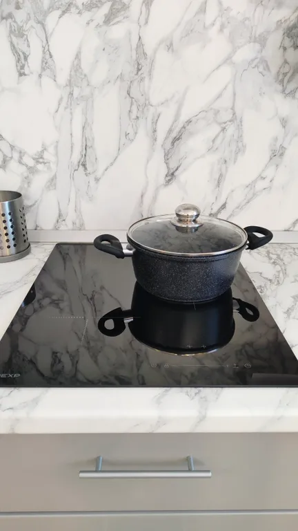 Новая комфортная 1-к квартира студия