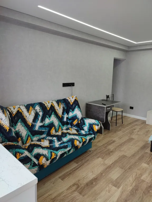 Уютная квартира с панорамными окнами