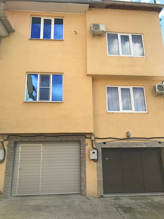 Коттедж Коттедж Таунхаус с евроремонтом — Сочи