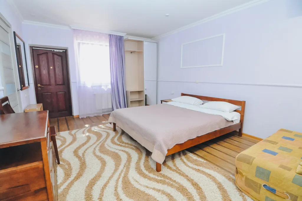 Квартира Центр Ялта — аренда посуточно в Ялта