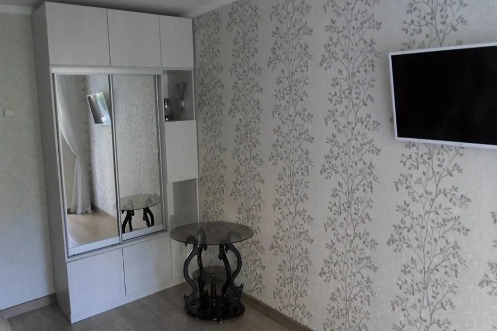 Квартира Уютная 2-комнатная квартира возле моря — Судак