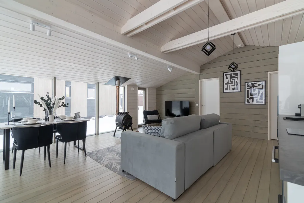 Новый дом с умной баней и персональным видом на лес и реку