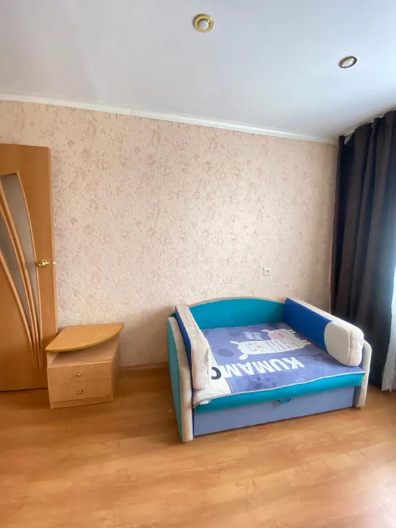 2х комнатная квартира посуточно, Каменск-Уральский, Южный