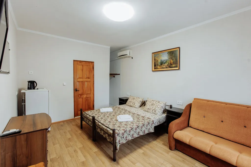 Четырёхместный стандарт у бассейна